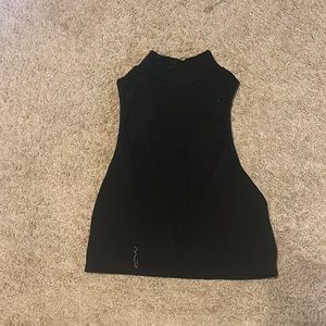 Black halter cropped tank top